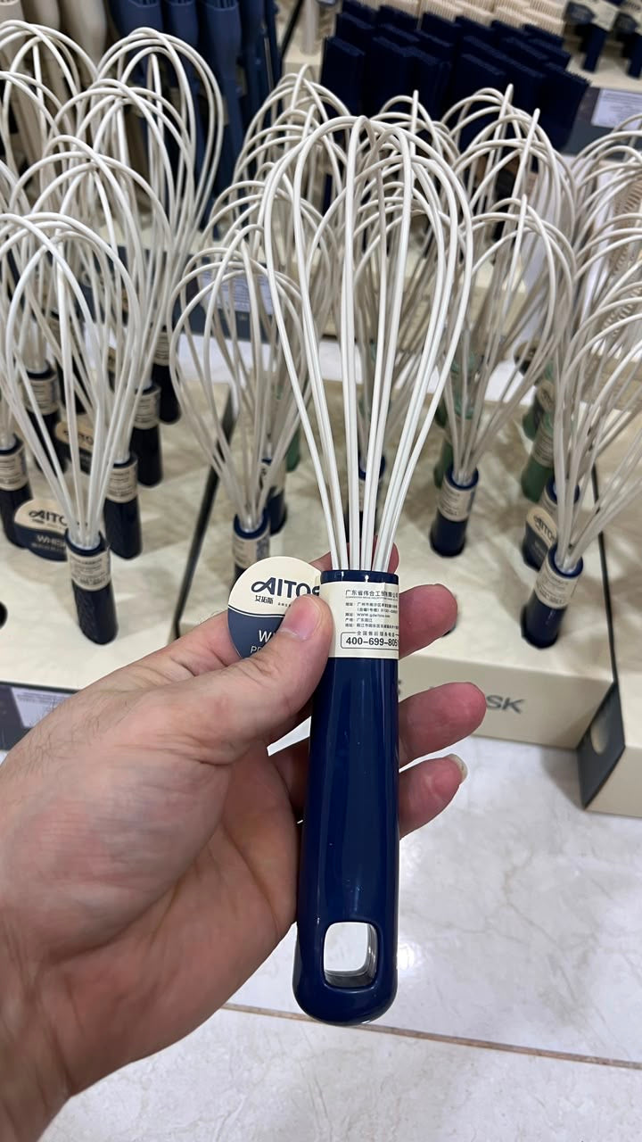 مضرب بيض ايتوس