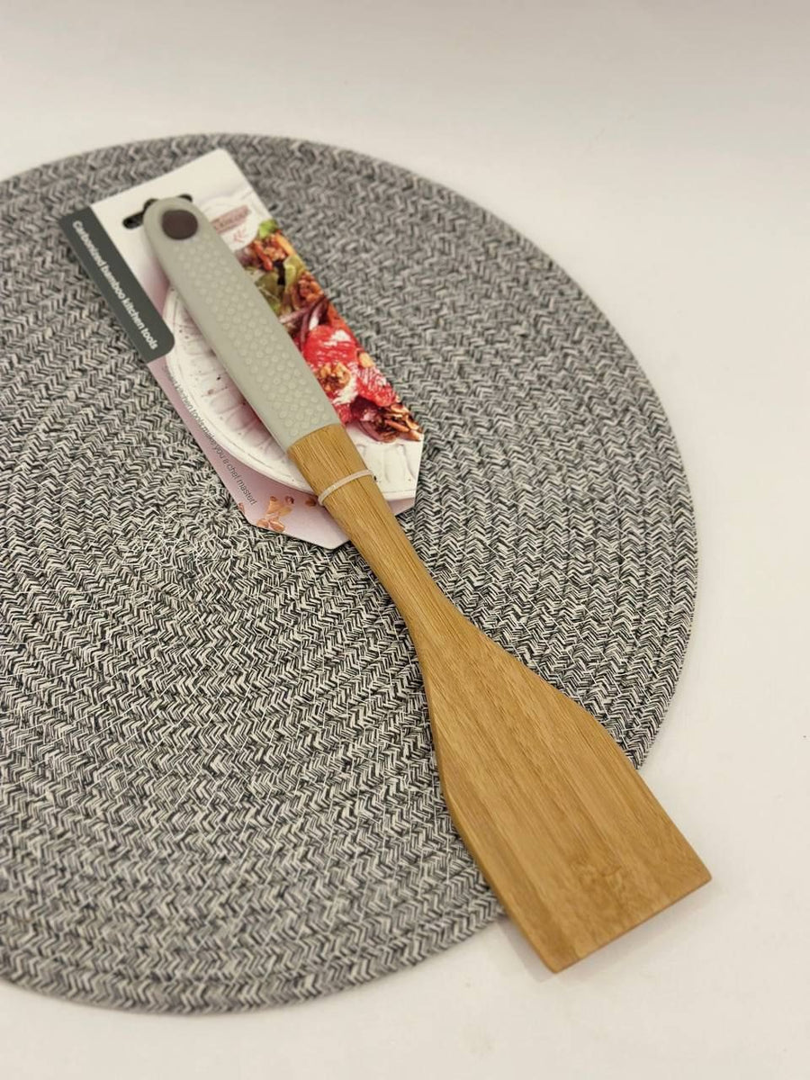 Simple wooden slotted spoon