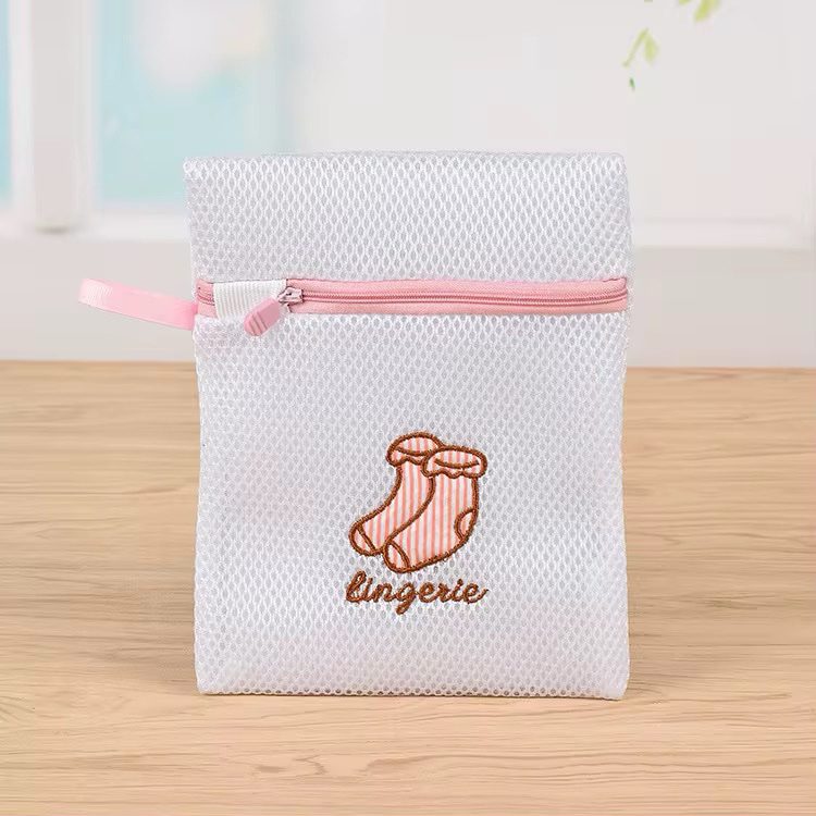 كيس غسيل الشرابات