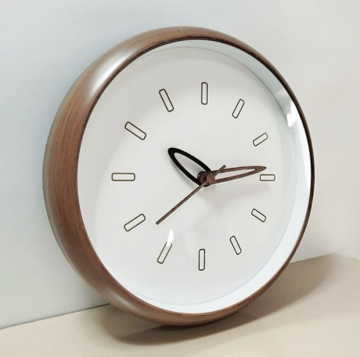 ساعه حائط مودرن مدوره