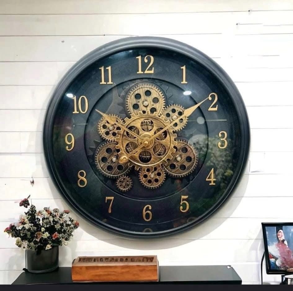 ساعه حائط تروس