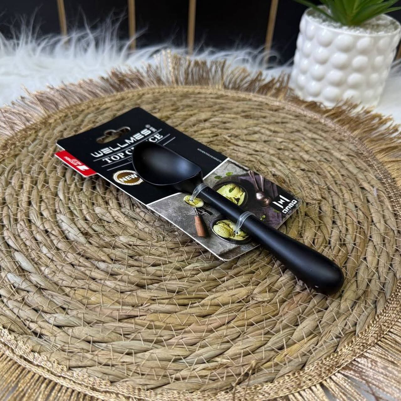 معلقه ايس كريم